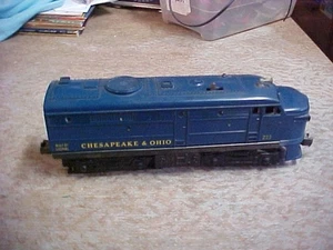 Lionel Trains #225 Chesapeake & Ohio C&O Diesel Engine - Picture 1 of 6