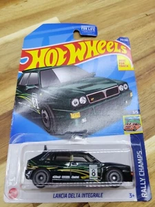 1993 Lancia Delta Integrale / Rally Champs / Hot Wheels 2022 - Picture 1 of 2
