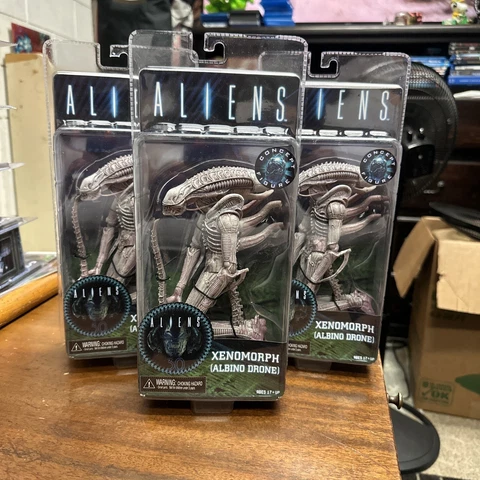 NECA ALIENS XENOMORPH ALBINO DRONE 7" CONCEPT AUTHENTIC 2016 USA Case Fresh Mint Cover