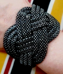 Black Double Knot Wide Chain Bracelet - Picture 1 of 2