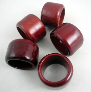 Juego de 5 servilleteros de madera esmaltada ladrillo rojo granate arándano - Imagen 1 de 5