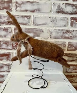 Handgefertigter Hase auf Frühling - Vintage Stil - Bauernhaus - Neu - Bild 1 von 4