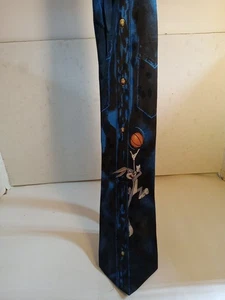 Vintafe Looney Tunes Mania~ Bugs Bunny Basketball Men's Necktie~ 1995~ Space Jam - Picture 1 of 5