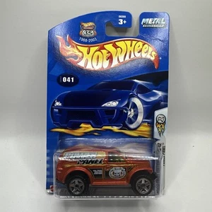 Hot Wheels 2003 First Editions 29/42 Power Panel 2003 #041 Red - Picture 1 of 2