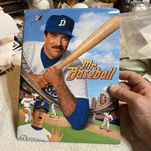 Mr. Baseball 1992 Original Press kit  Tom Selleck Movie Info & 5 Still Pics - Picture 1 of 10