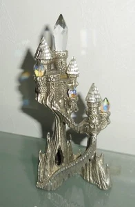 FIGURA CASTILLO PELTRE OBRAS MAESTRAS DE COLECCIÓN HERMOSO DISEÑO DE CRISTAL MEDIEVAL - Imagen 1 de 7