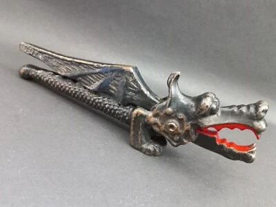 Vintage Soviet Cast Iron Nut Cracker "Dragon", Vintage 1960s. Nut Cracker USSR - Image 1 of 4
