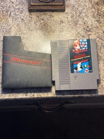 Super Mario Bros./Duck Hunt vintage classic with case (NES1988)- untested