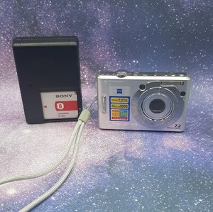 Sony Cyber-shot DSC-W35 7.2MP Digital Still Camera Silver *Tested Fast Shipping 