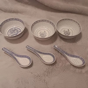 Set di 3 ciotole e cucchiai cinesi Jingdezhen - Foto 1 di 5