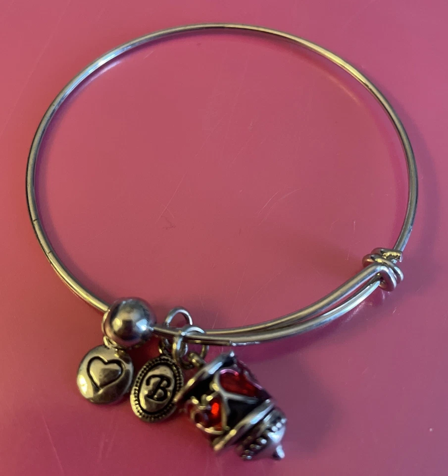 Brazalete pulsera con dije Bella Perlina Foto 1 de 2