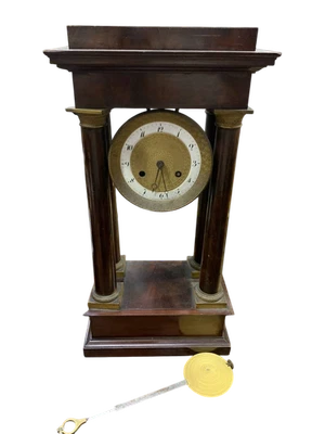 Antico orologio a pendolo Impero in mogano epoca XIX secolo - Immagine 1 di 4