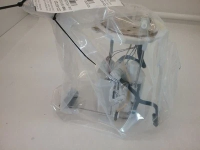 2015-2018 Nissan Murano Fuel Pump Assembly 3.5L 6 Cylinder - Image 1 of 4