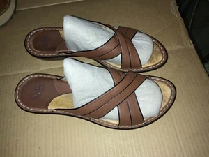 Sofft Women's Brown Leather Slide Sandals Size 9.5 M 1502550 - Picture 1 of 6