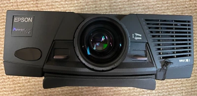 EPSON PowerLite Projector ELP-5500C With Power Cable, Soft Case and Remote - Image 1 of 4