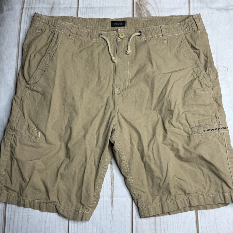 Men’s 38 Buffalo David Bitton Khaki Cargo Pocket Shorts Drawstring - Image 1 of 2