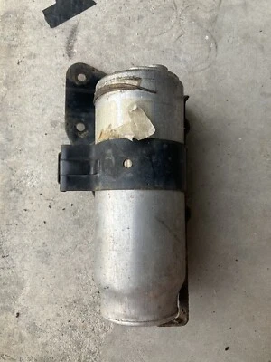 Receptor de aire acondicionado secador y retención - 1991-1994 Mercury Capri 1,6 L 4 cilindros - GPD Foto 1 de 4