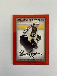 2006-07 Beehive Red Facsimile Signatures #91 Patrice Bergeron - Boston Bruins
