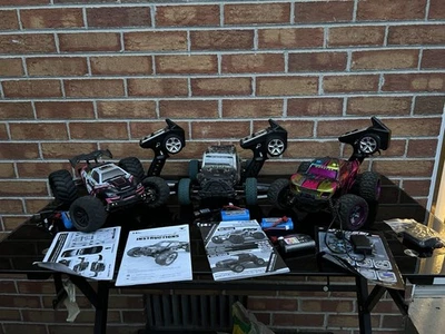 AS IS: Bundle Lot of 3 - 1/16 Suchiyu & MJX 4WD RC Cars 16101 , 16103 , 16209 - Image 1 of 4