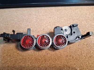 Märklin H0  F800  Br 01 Fahrgestell inkl Räder Ersatzteil - Bild 1 von 4