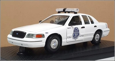 Classic Metal Works 1/24 Scale 23822H - Ford Crown Victoria Police - Denver - Image 1 of 4