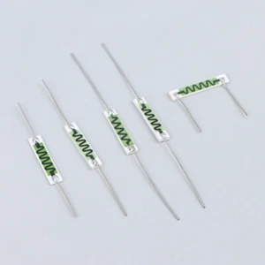 6Pcs HVR82AL2204J Ceramic Chip Non-Inductive Glass Glaze High-voltage Resistor - Zdjęcie 1 z 13