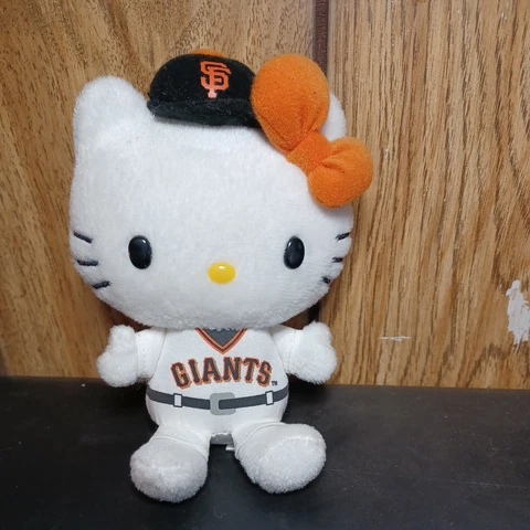 6.5 In San Francisco Giants Hello Kitty plush MLB Cover
