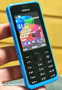 Nokia Asha 301 (Unlocked) Mobile Phone Excellent Condition With Charger - Picture 1 of 10