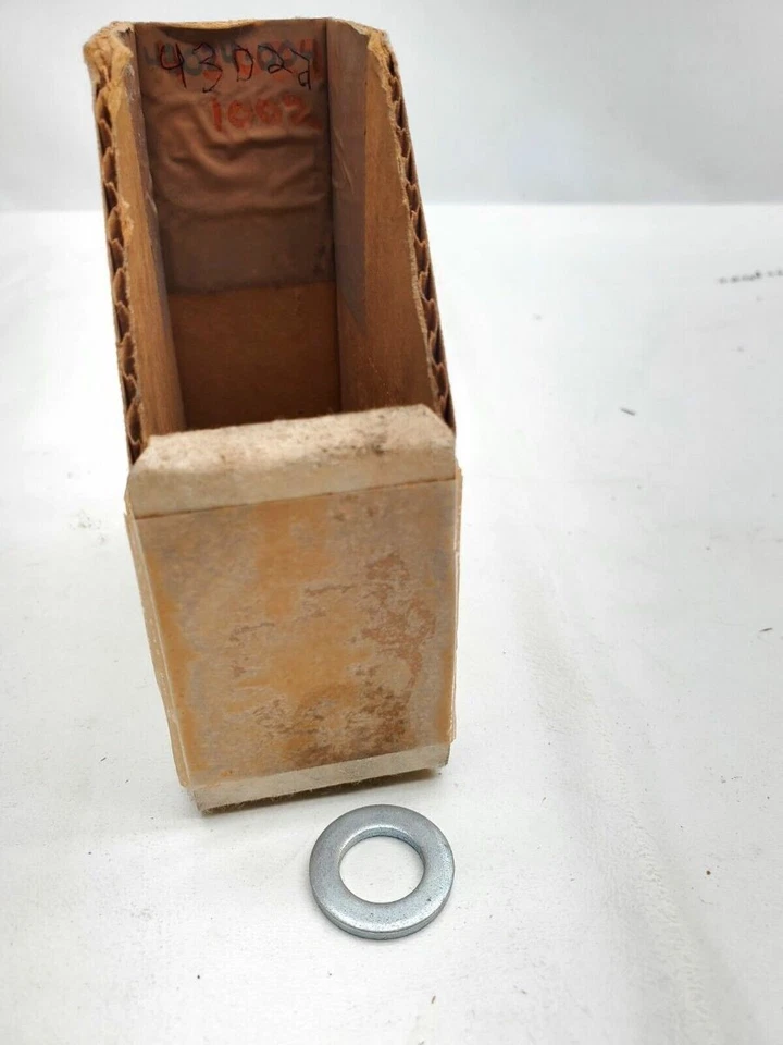 1977-1982 Kawasaki NOS 43022-1002 rolha de pistão KZ1000 KZ1300 KZ550 GPz LTD - Imagem 1 de 4