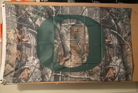 Oregon Ducks Real Tree Camo Banner Cover