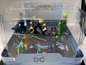 DC Comics Hero World #2 US Exclusive Robin Cat Woman Night Wing Bane Riddler Neu - Bild 1 von 5