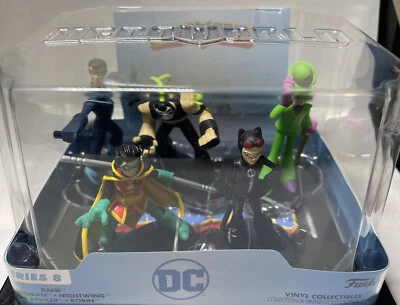 DC Comics Hero World #2 Exclusivo de Estados Unidos Robin Cat Woman Night Wing Bane Riddler Nuevo Foto 1 de 4