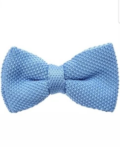 NEW KNITTED IN PASTEL BLUE BOW TIE - Picture 1 of 2