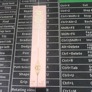 Charlotte Tilbury Pillow Talk Matte Beauty Blush Wand Easy Liquid Blush Neu 0,4 - Bild 1 von 2