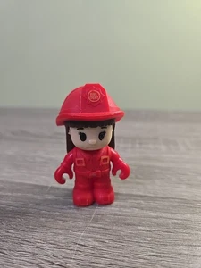 Feuerwehr Damen. 3" Figur Playskool Style. Markenlos - Bild 1 von 5