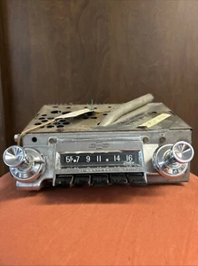 1962 62 Chevy Impala Deluxe AM Radio Unit Push Button 985264 Chevrolet GM 02DA1 - Picture 1 of 24