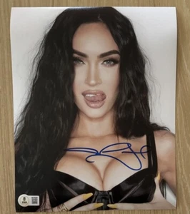 MEGAN FOX SIGNED SEXY HOT 8X10 PHOTO BECKETT BAS - Picture 1 of 2