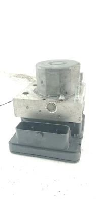 Антиблокировочный тормоз в сборе 2014-2019 2015 Mercedes-Benz CLA250 117 A0004310500 - Изображение 1 из 4