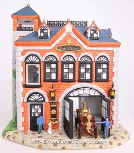 PartyLite THE FIRE STATION Tealight P8351 Olde World Village Collection 7 in Box - Imagen 1 de 23