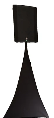 Mackie THUMP 15" 1300W With Free Stand & Scrim - Image 1 of 3