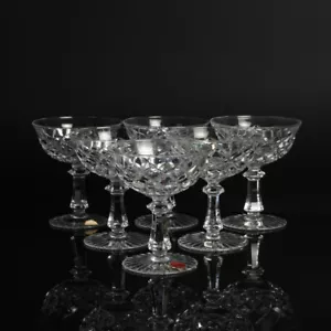 Vintage Trinkgläser aus Kristallglas 6 Stück Champagner Livellara Diamanta - Picture 1 of 7