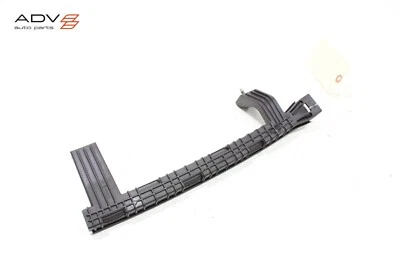 Lincoln Aviator 2020-2025 puerta trasera izquierda ventana cristal guía delantera canal OEM Foto 1 de 4