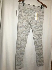 Time and Tru High Rise Ankle Leggings Women Gray Camo many sizes - Picture 1 of 4