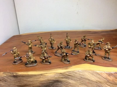 1/72 WW1 British Infantry x16  HaT New. Well Painted - Image 1 of 3