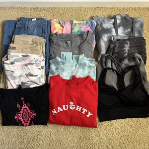 Lot of Junior Miss Clothing-12 Pieces-Tops & Bottoms Size Medium-Preowned - Picture 1 of 24