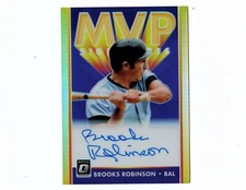 Brooks Robinson Orioles 2019 Donruss Optic MVP Signatures Uniform # 5 Gold 5/10