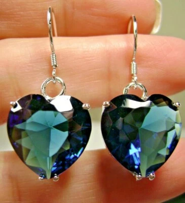 Brincos pendurados de filigrana de prata esterlina com coração simulado de safira (feito sob medida) E38 - Imagem 1 de 4