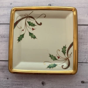 Lenox Holiday Nouveau Square Luncheon Plate 9 1/8” Christmas Gold Trim Holly - Picture 1 of 13