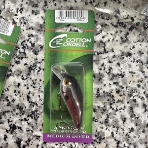 Cotton Cordell Big O Medium Diver Fishing Lures C7704 23286V Chrome With Black - Picture 1 of 3