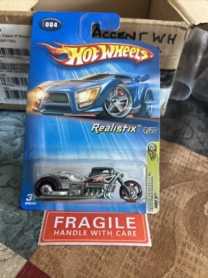 Hot Wheels 2005 First Editions 4/20 Realistix Airy 8  NEAR MINT FAST SHIP - Image 1 of 4